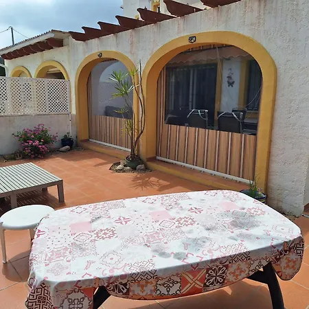 Puerta De Feriehus *